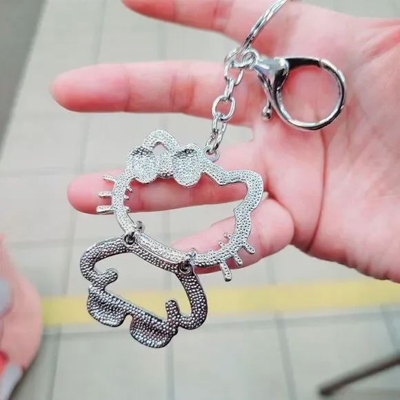 Brand New Hello Kitty Rhinestone Silver Keychain - Picture 6 of 6